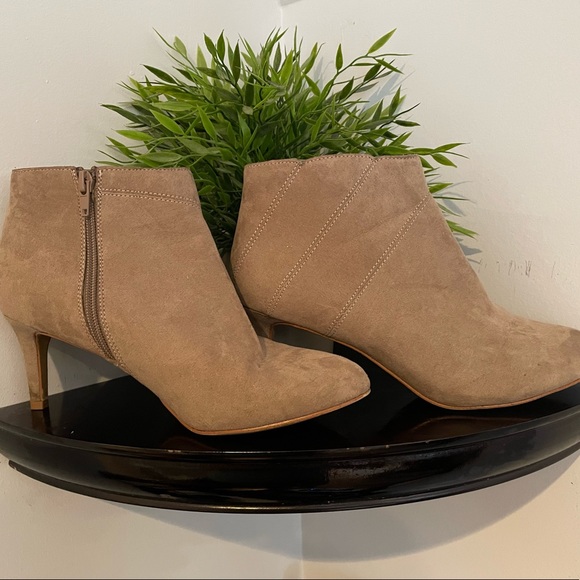 Suede low cut boot Kelly and Kate woman’s 8.5 - Picture 1 of 9